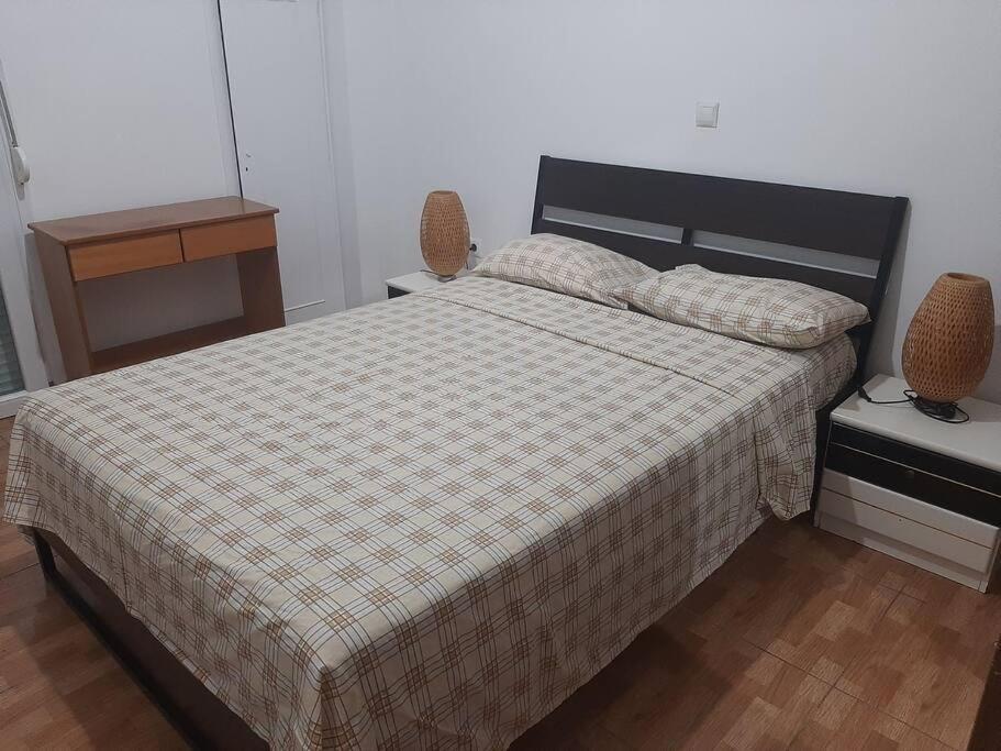 Modern Apartmen In Athina Apartment Athena Bagian luar foto